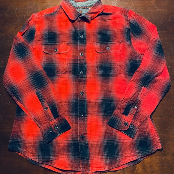 Woolrich Tops - Womens Woolrich Womens Large Plaid Red Black Button Front Long Sleeve Shirt